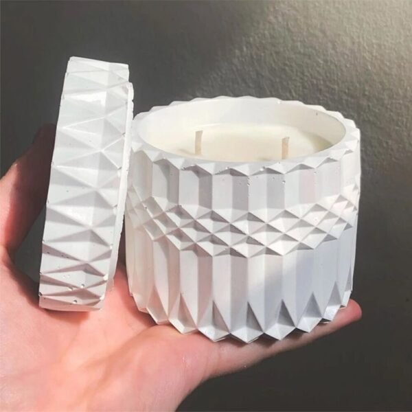 Tumblar with Lid Long Hexagon Pattern Candle - Cement